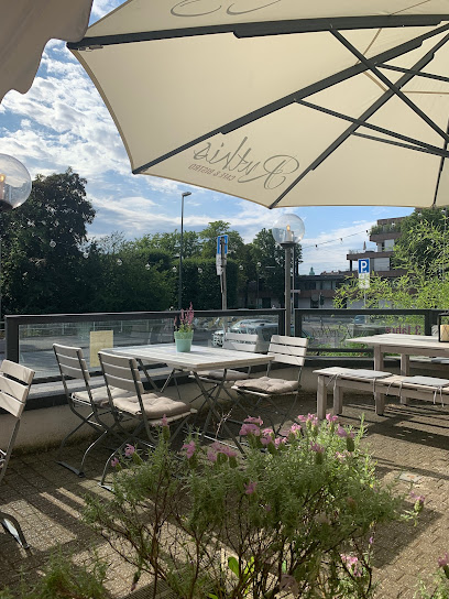 Ruthis – Café & Bistro