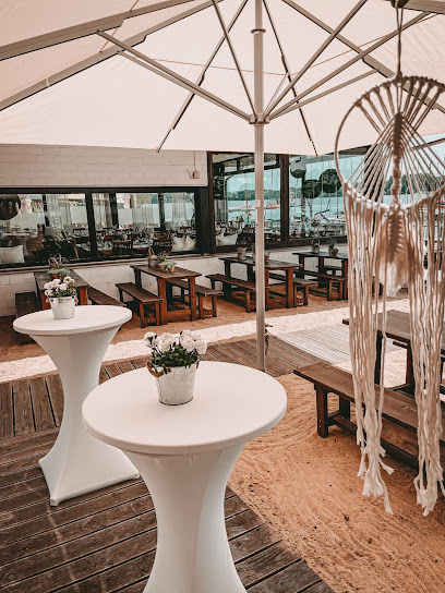 Lake restaurant at the shipyard