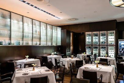 Vox Restaurant & Bar