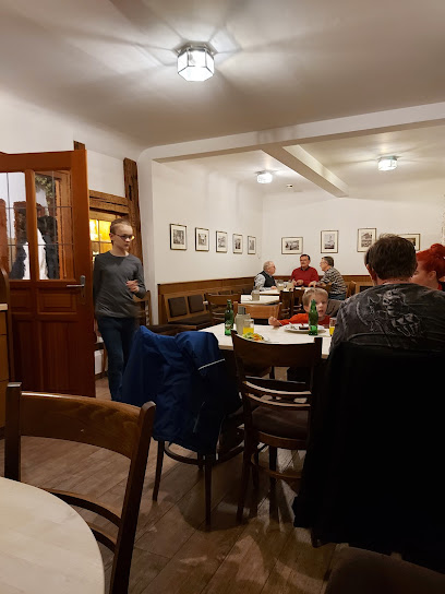 Brauerei-Gasthof & Brennerei Düll