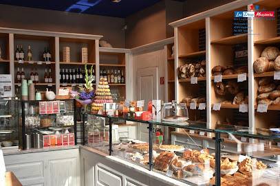 Les Deux Messieurs – Café, Boulangerie, Bistro