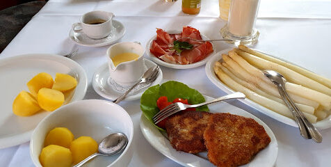 AF1QipPRb68ZX_5ufKcZ2U6XGXOBLO9t398J_HrH9ZQw507-h240-k-no.jpg