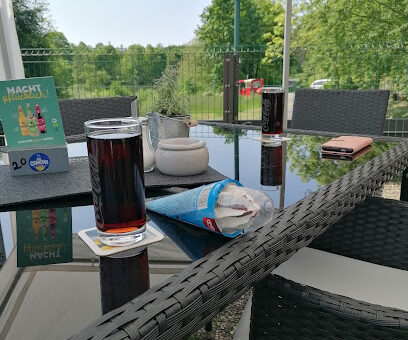 AF1QipPmhdhgulJ9Bz_BUt-ezIHTJE8xfDorj85XpUKSw408-h544-k-no.jpg