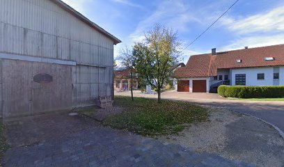 thumbnail-652.jpg